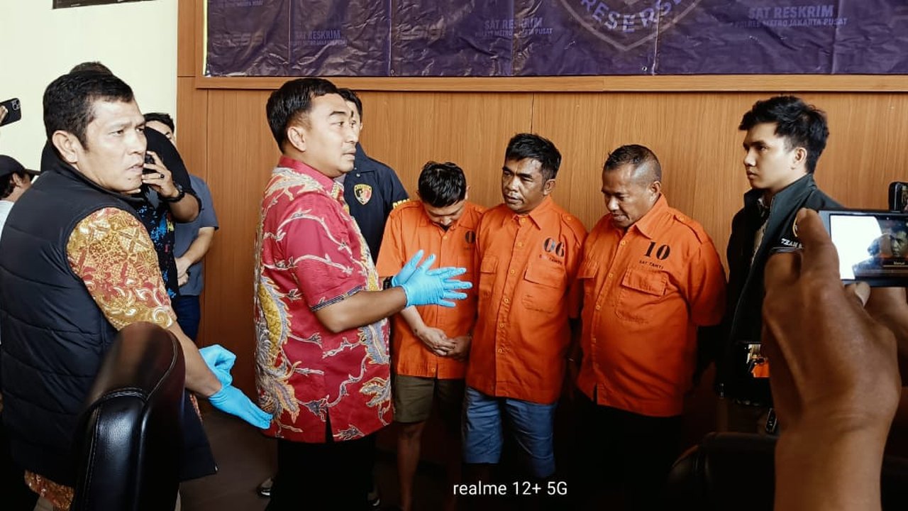 tiga penyidik kpk gadungan
