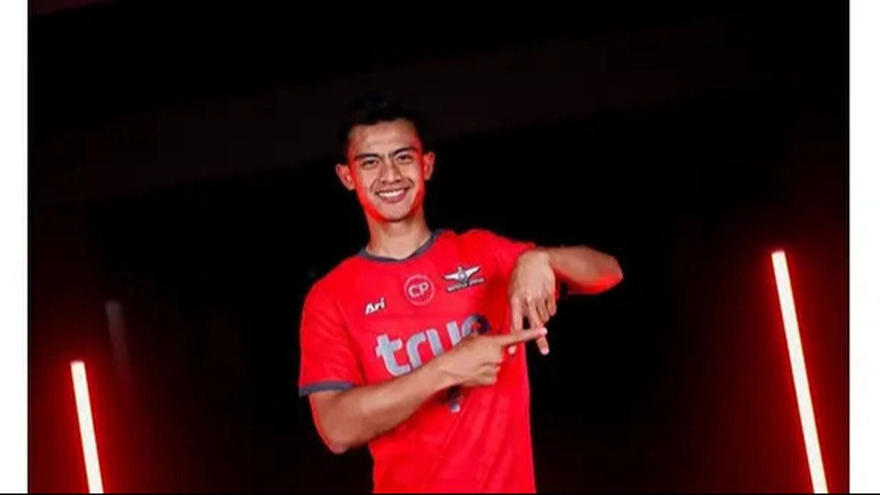 Lemparan Maut Pratama Arhan Makan Korban di Thailand, Dieksekusi dengan Ciamik oleh Mantan Penyerang Persebaya