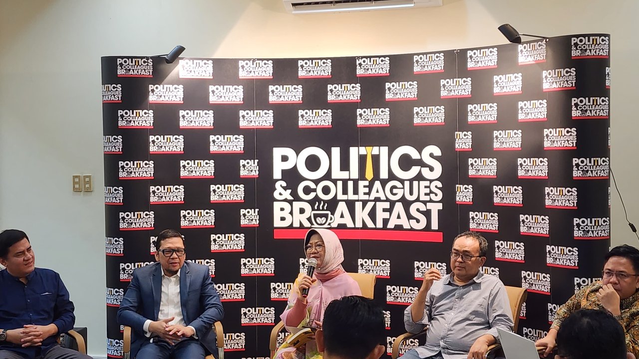 Forum Diskusi Politic & Colleagues Breakfast
