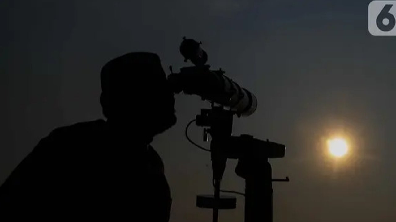 Pengamatan hilal oleh BMKG Malang gagal melihat hilal karena awan tebal, sehingga penentuan awal Ramadan 1446 H menunggu hasil sidang isbat Kemenag.