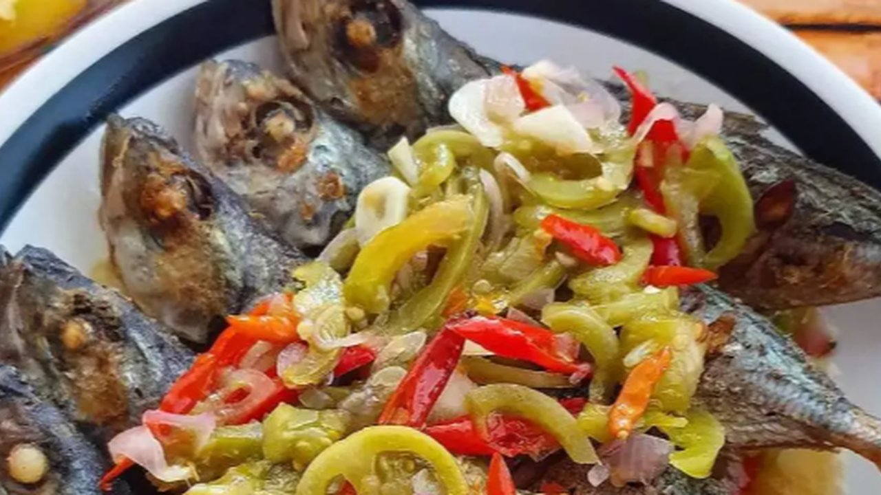 Ikan Kembung Asam Manisa