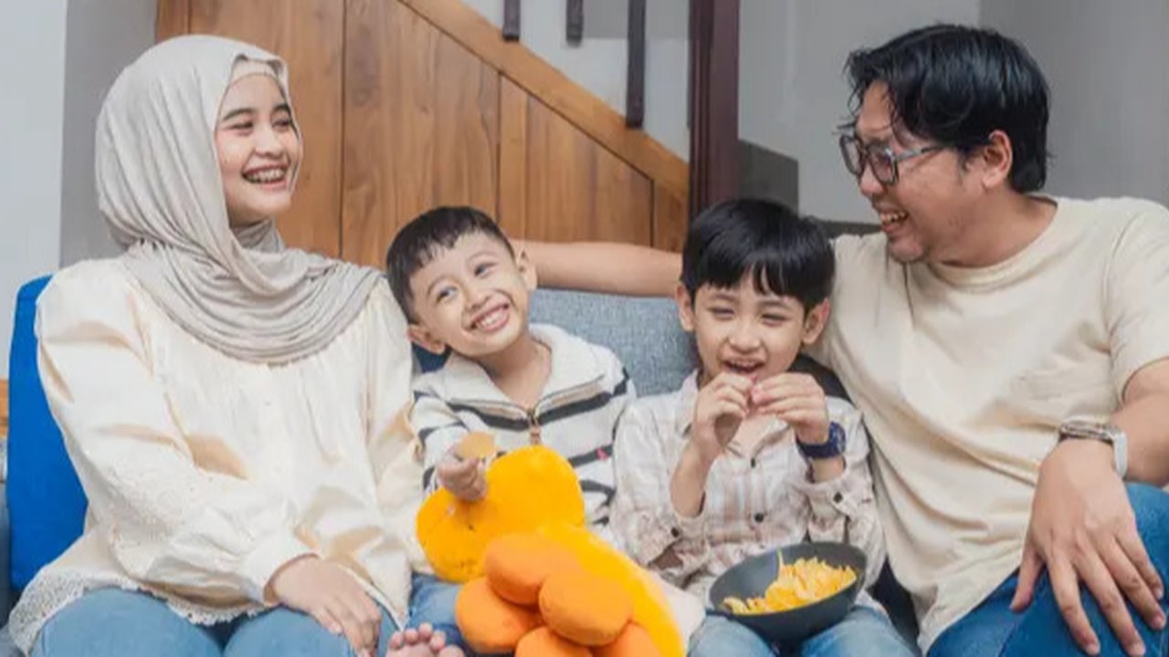 Ilustrasi foto keluarga/Copyright Freepik/our_team