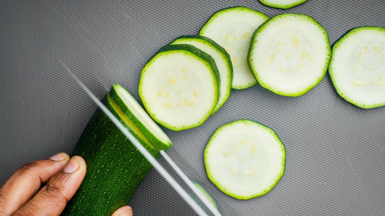 Ilustrasi timun (sumber: Unsplash)