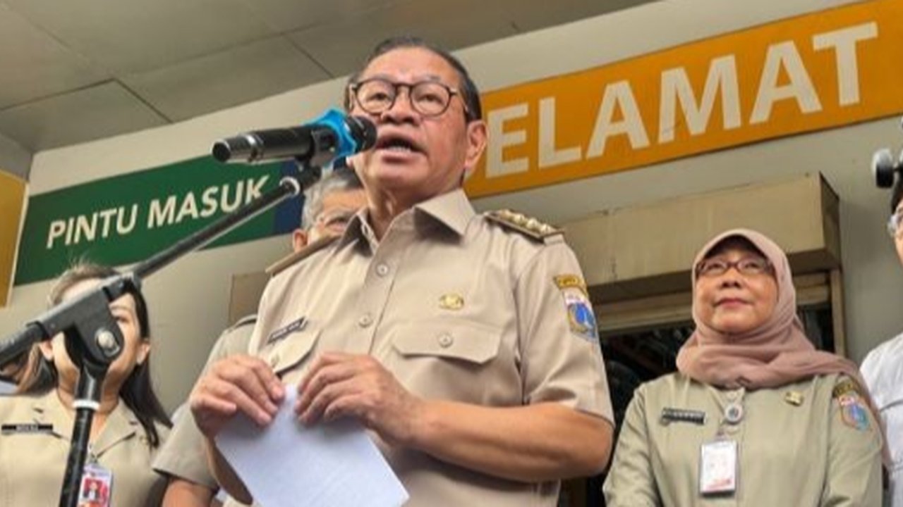 Gubernur DKI Jakarta, Pramono Anung Wibowo, akan berdiskusi dengan Kepala Badan Gizi Nasional terkait kelanjutan Program Sarapan Gratis dan revitalisasi kantin sekolah di Jakarta.