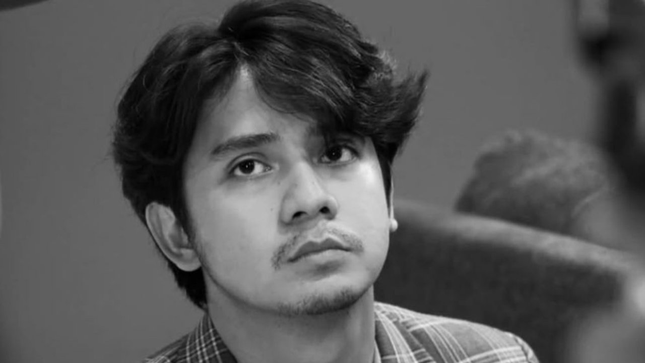 Profil Arbani Yasiz, Perjalanan Karier dari Model hingga Aktor Layar Lebar