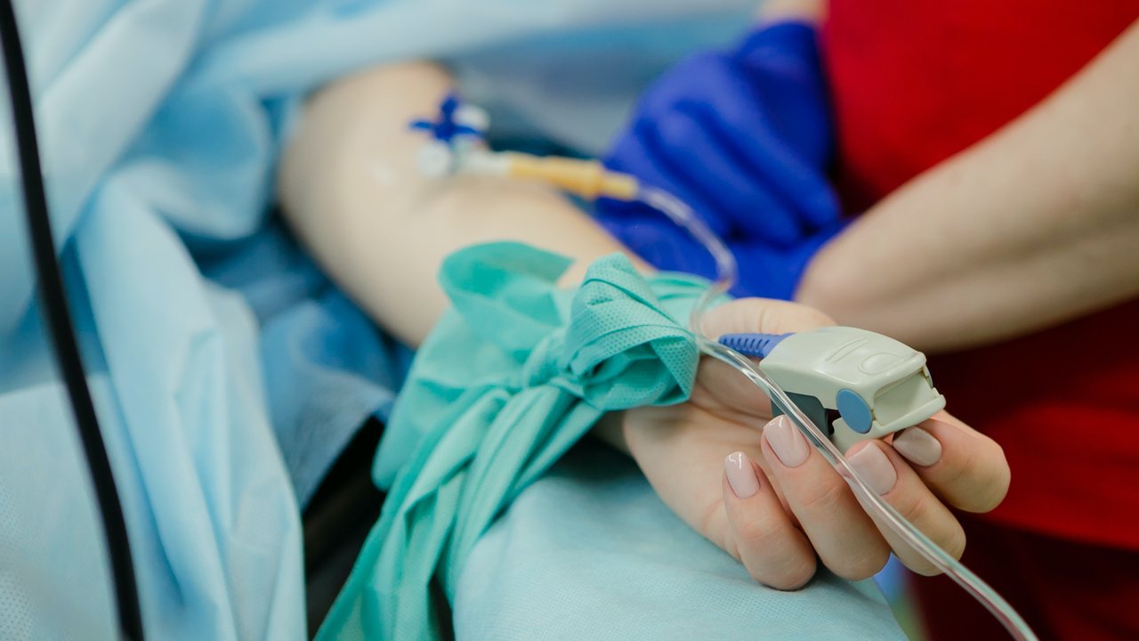 Kamu harus tahu berapa jumlah ukuran kolesterol yang normal, kolesterol yang sudah diambang batas, dan kolesterol yang tinggi pada tubuhmu. (Foto: Unsplash.com/Olga Kononenko)