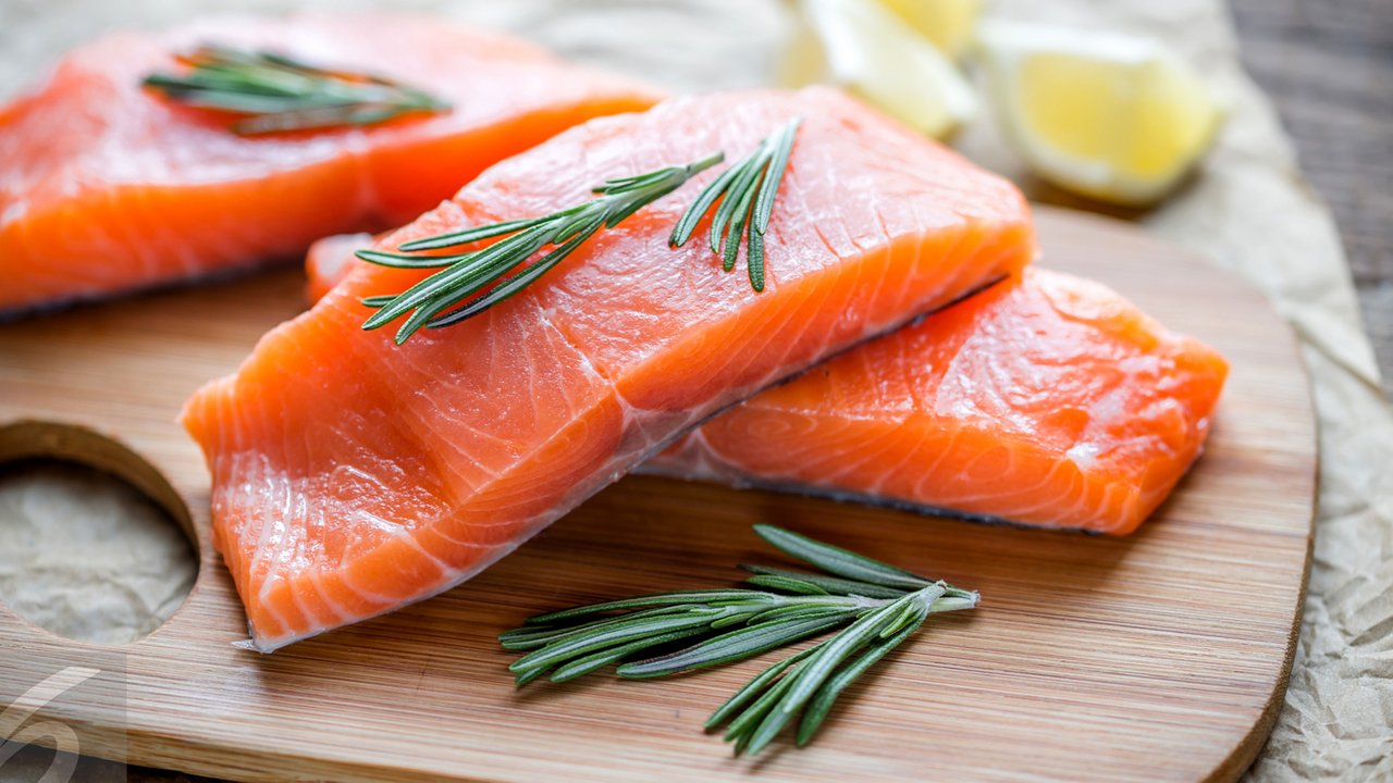 Ilustrasi Foto Ikan Salmon (iStockphoto)