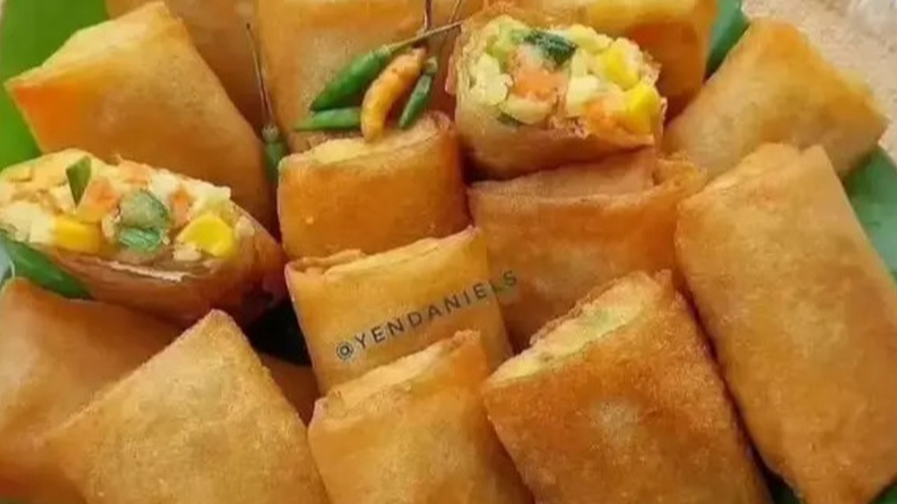 Martabak Telur dari kulit lumpia.  foto:  Instagram @inonk_kitchen