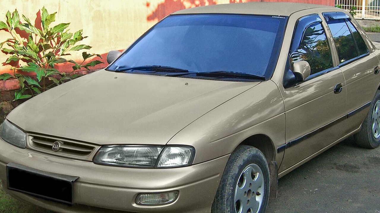 Panduan Lengkap Menggunakan Dongkrak Agar Body Mobil Tetap Mulus