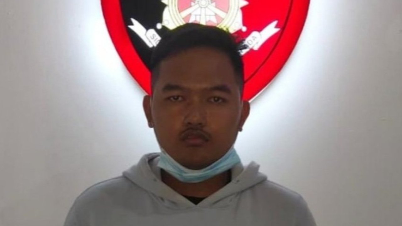 Gilang Bungkus Fetish Pocong Muncul Lagi, Rayu Korbannya Lewat WhatsApp Viral