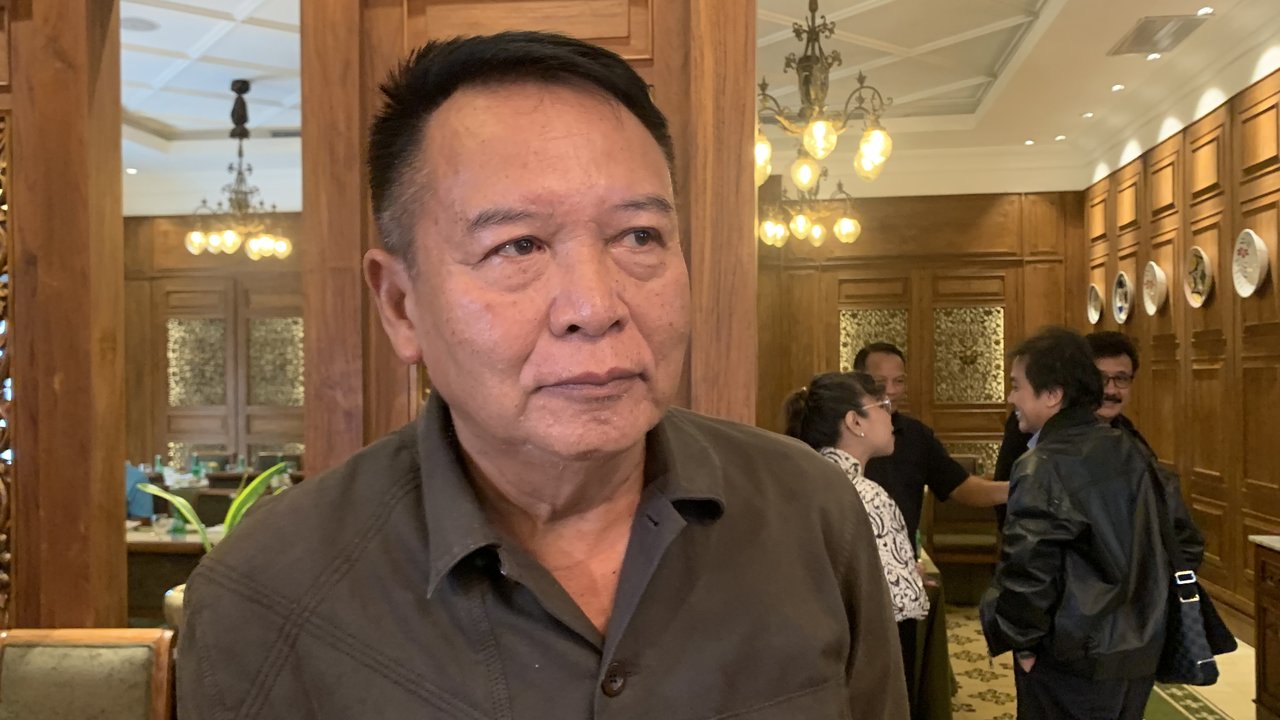 Politikus PDIP TB Hasanuddin mengingatkan Prabowo diberhentikan sebagai anggota TNI lewat Keputusan Presiden atau Keppres Presiden BJ Habibie. (Liputan6.com/Delvira Hutabarat)