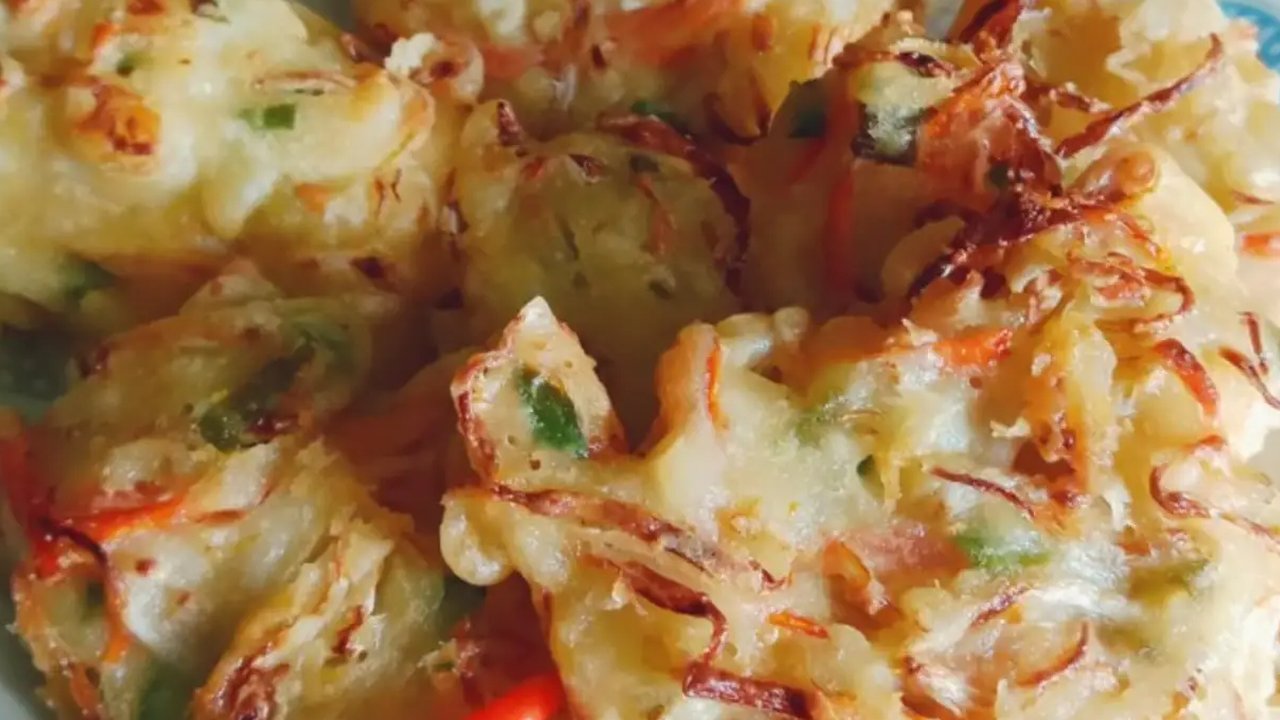 Ilustrasi Bakwan Sayur Udang