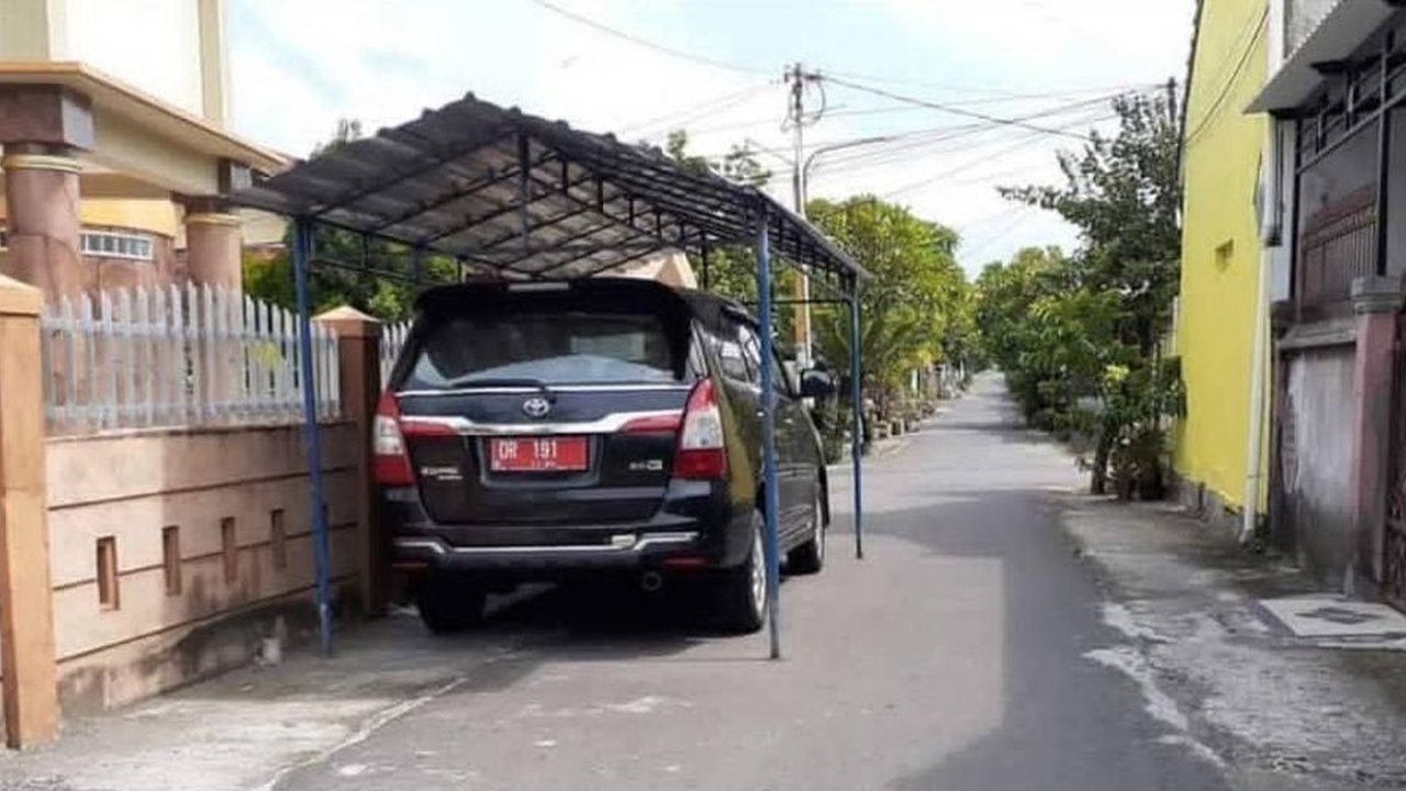 10 Garasi Mobil Paling Unik dan Tak Masuk Akal