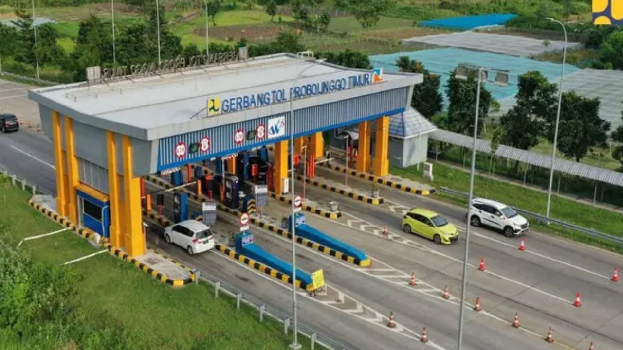 Kementerian Pekerjaan Umum dan Perumahan Rakyat (PUPR) mendorong percepatan penyelesaian pembangunan proyek Jalan Tol Trans Jawa ruas Pasuruan-Probolinggo (Paspro) (dok: PUPR)