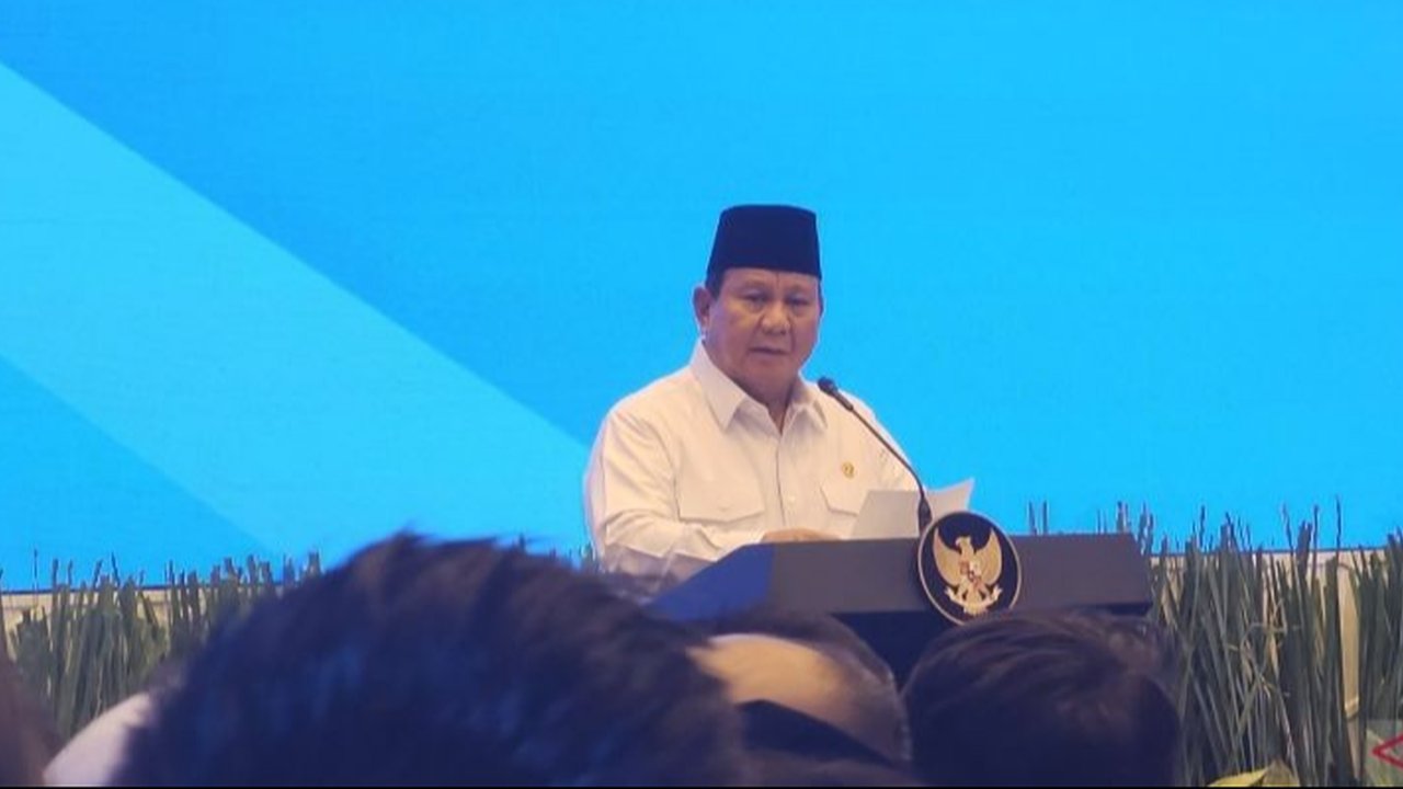 Prabowo di Peresmian Pabrik Pemurnian Emas Freeport: Delapan itu Angka Baik Dalam Karir Hidup Saya