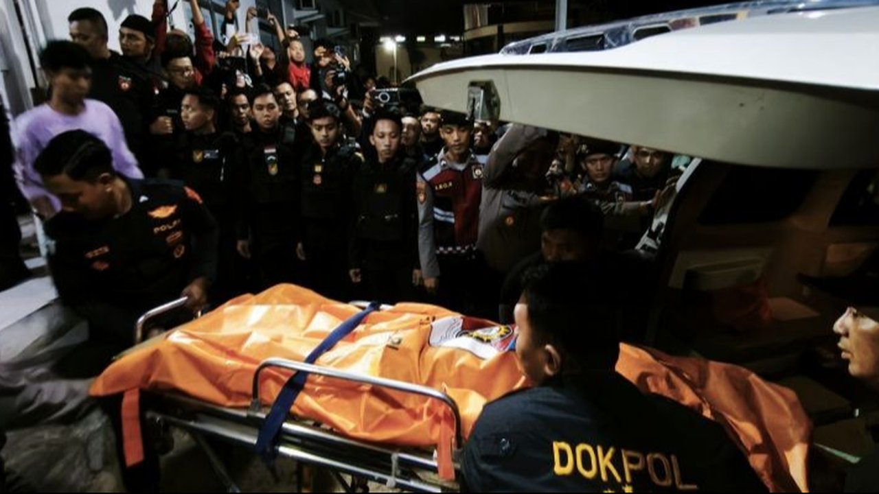 Tiga anggota Polres Way Kanan dilaporkan tewas diduga tertembak saat menggerebek judi sabung ayam. (Liputan6.com/ Dok Ist)