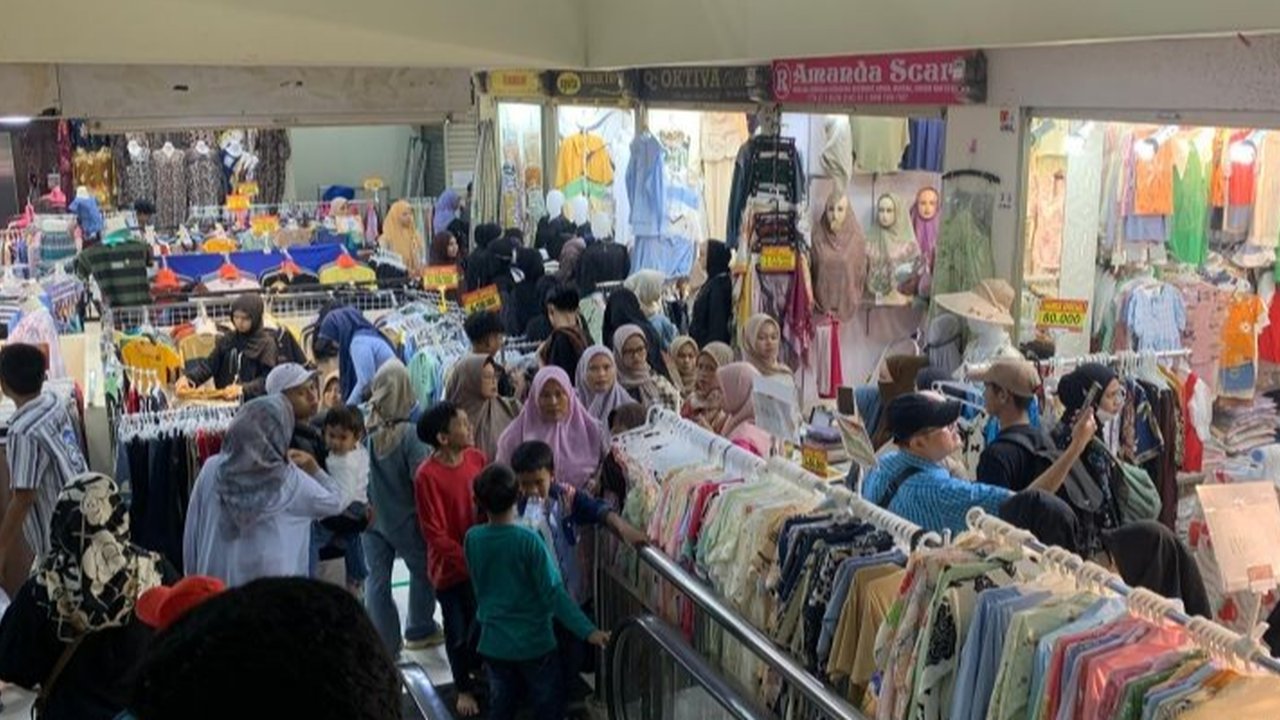 Sejarah Kelam Pasar Tanah Abang, dan Kini Viral karena Sepi Pembeli