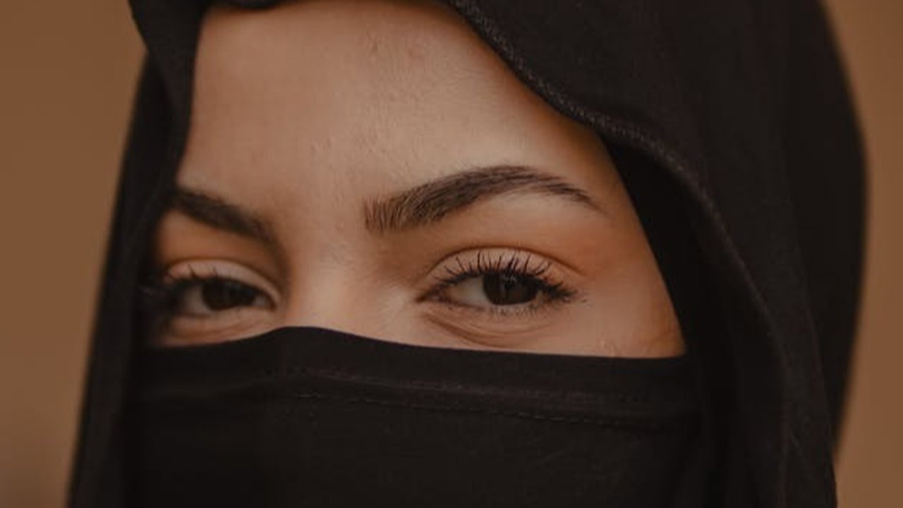 Ilustrasi Wanita Berpengaruh dalam Islam