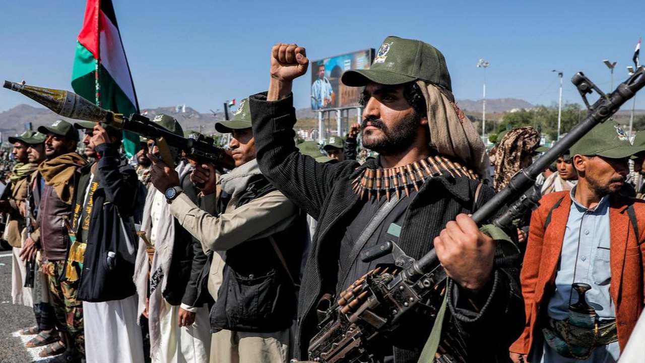 After the release of a ship crew and war detainees, the Houthi militia kidnapped more UN personnel. All humanitarian UN support in the war-torn country is halted. Can the population survive without international help?