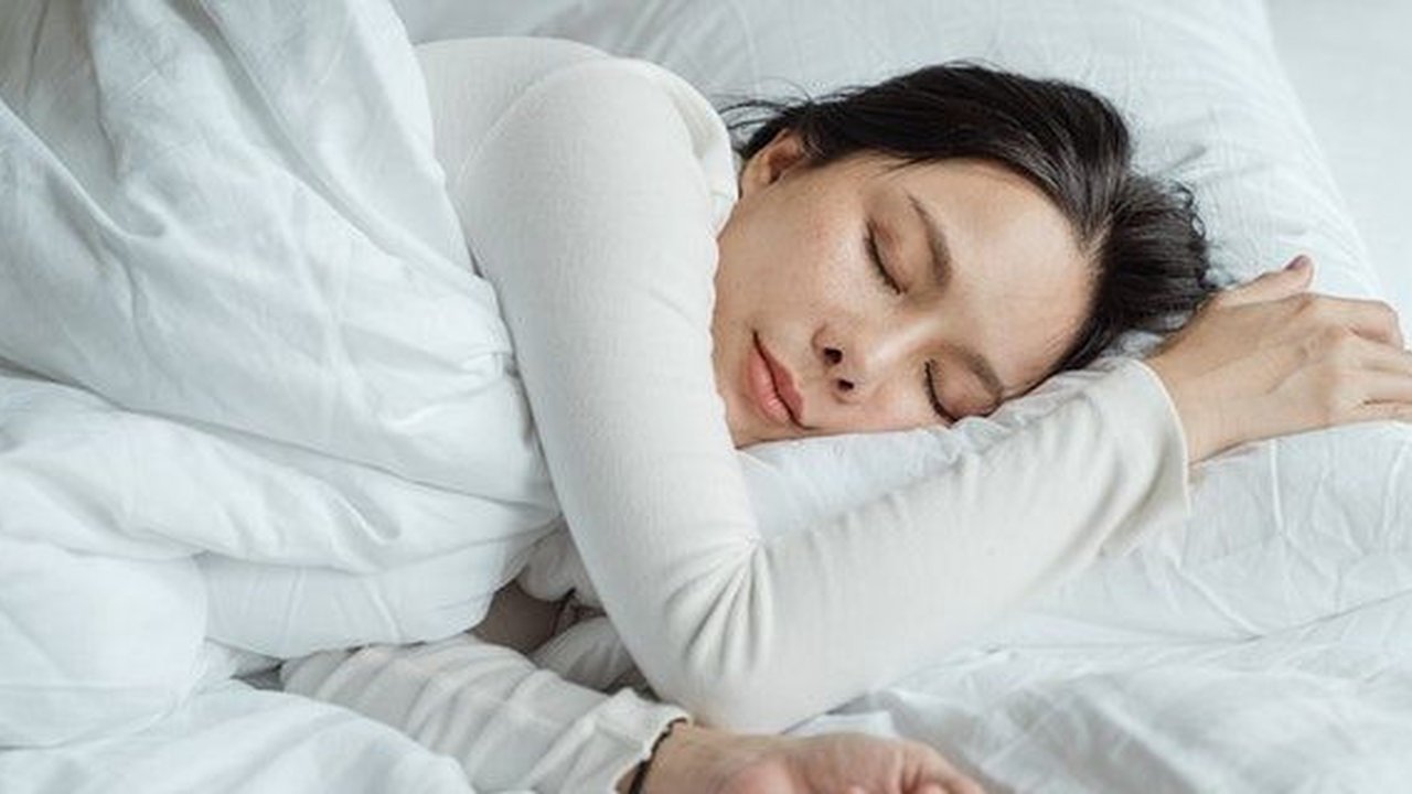 Trik Tidur Cepat dalam 2 Menit Ala Militer
