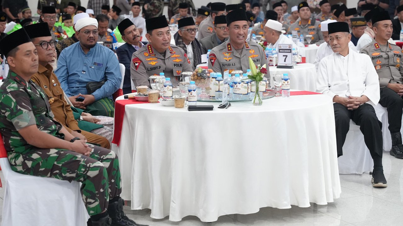 Kapolri Buka Puasa Bersama Tokoh Ulama dan Masyarakat Banten