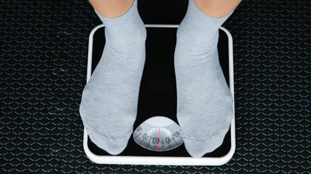 Ilustrasi Berat Badan yang Naik