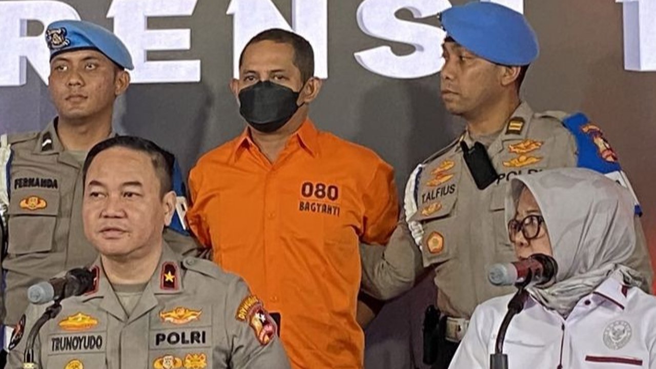Kementerian HAM mengecam keras kasus pelecehan seksual terhadap anak di bawah umur yang diduga dilakukan oleh mantan Kapolres Ngada, menekankan perlunya hukuman serius dan perlindungan maksimal bagi korban.