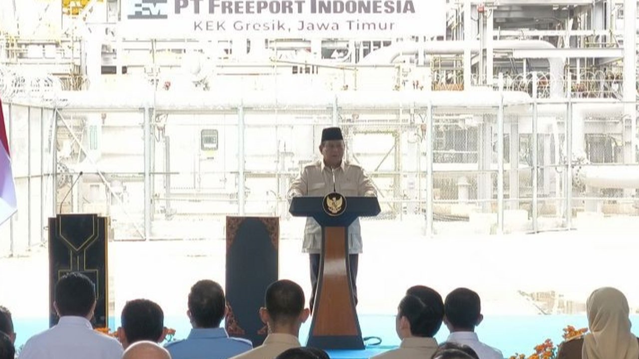 Presiden Prabowo Subianto menegaskan komitmennya untuk memberantas pertambangan ilegal dan penyelundupan yang merugikan negara, seiring peresmian pabrik pemurnian emas terbesar di Gresik.
