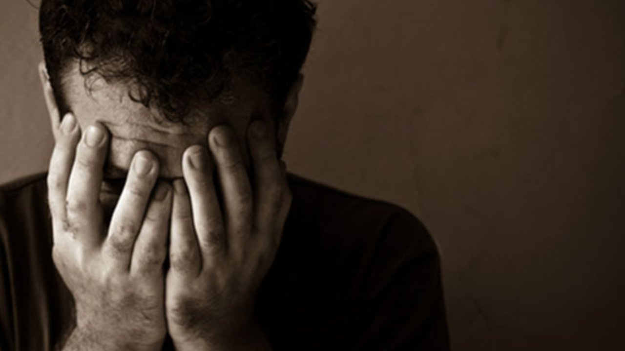 5 Alasan Mengejutkan Mengapa Perfeksionis Sering Mengalami Depresi Menurut Psikologi