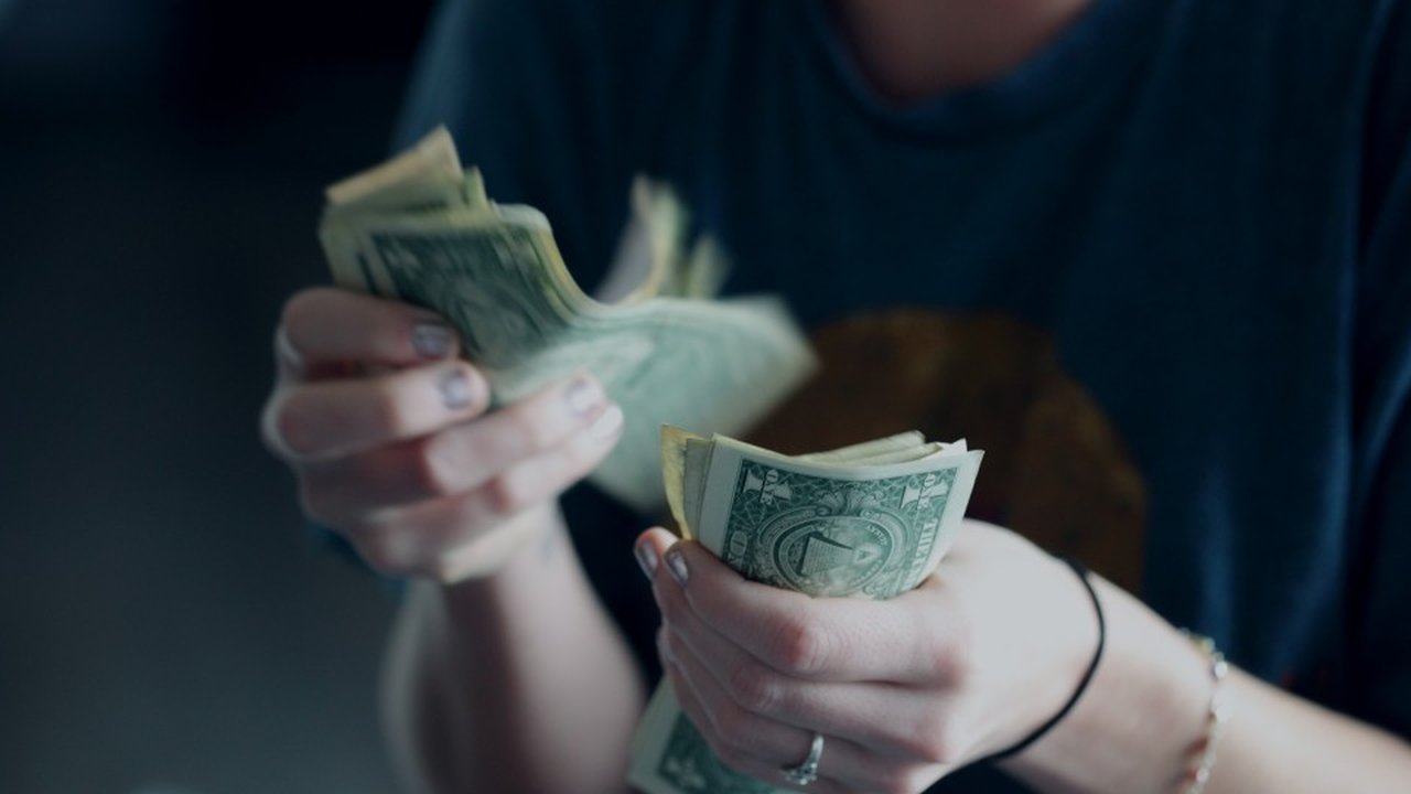 Ciri-Ciri Anda Berada di Atas Rata-Rata Secara Finansial