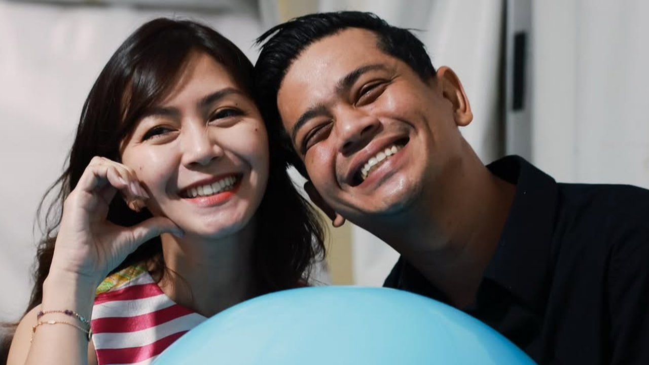 Potret Kemesraan Surya Insomnia dan Tyara Renata yang Selalu Bucin Satu Sama Lain, Pasangan Idaman Sejuta Umat