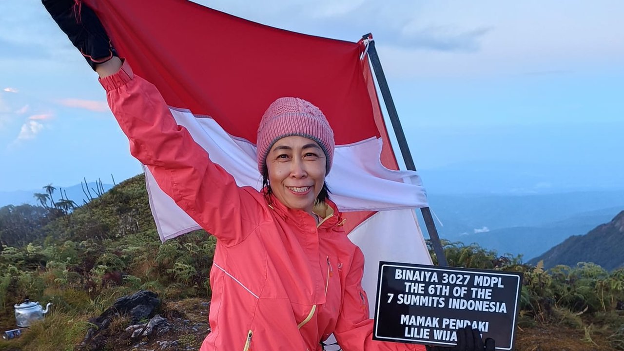 Dua Pendaki Cartenz Rombongan Fiersa Besari Meninggal Dunia (Sumber: FB/Lilie Wijayati)