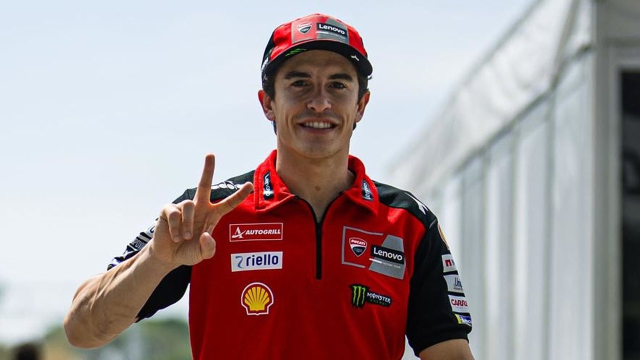MotoGP Pembuka di Thailand 2025, Marc Marquez Meraih Kemenangan usai 'Kantongi' Adiknya Sendiri