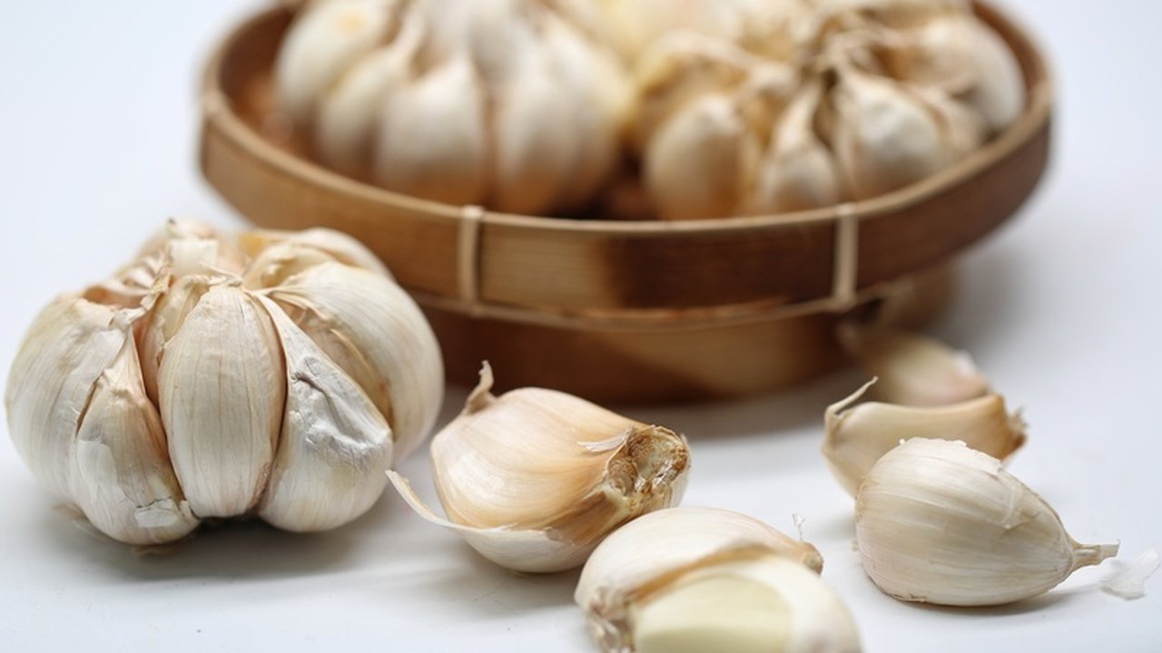 Ilustrasi Bumbu Dapur, Bawang Putih, Bawang