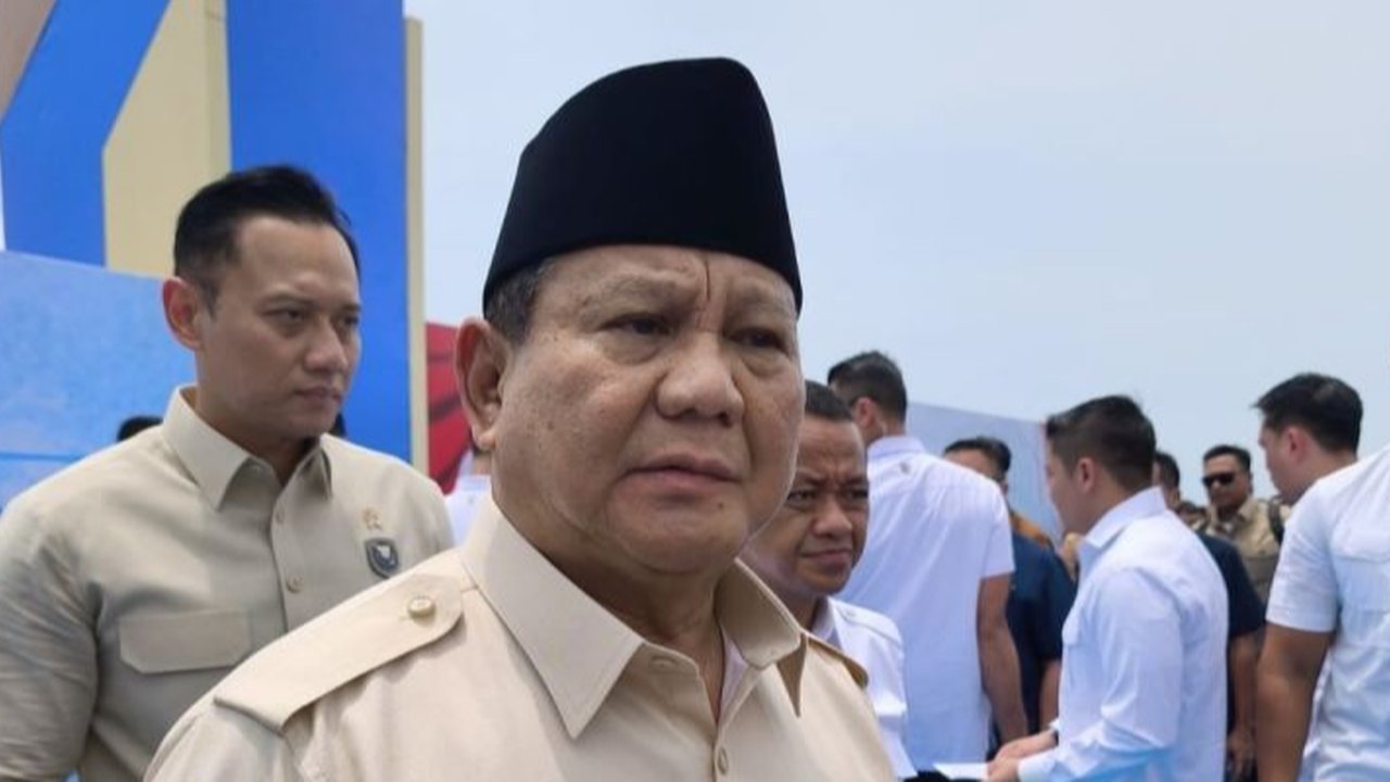 Presiden Prabowo Subianto mendoakan kesuksesan Timnas Indonesia dalam laga krusial melawan Australia di Kualifikasi Piala Dunia 2026, berharap Garuda bisa meraih hasil positif dan lolos ke putaran selanjutnya.