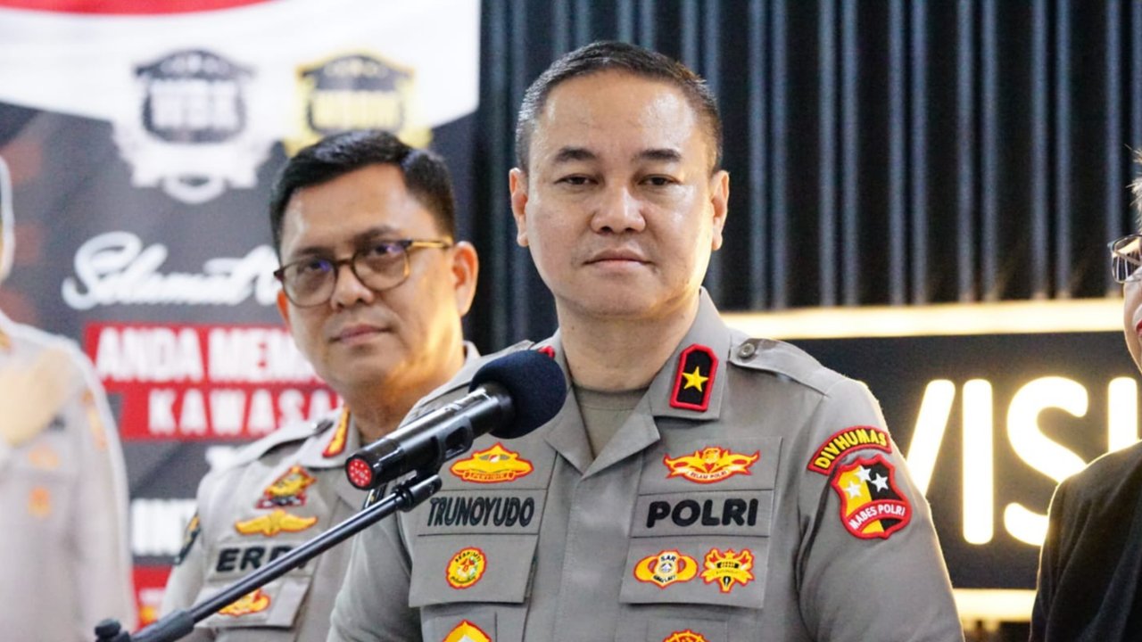 VIDEO: Jenderal Blak-blakan Isu Setoran Uang Judi Lampung Ke Polsek di Kasus TNI Tembak Mati 3 Polisi