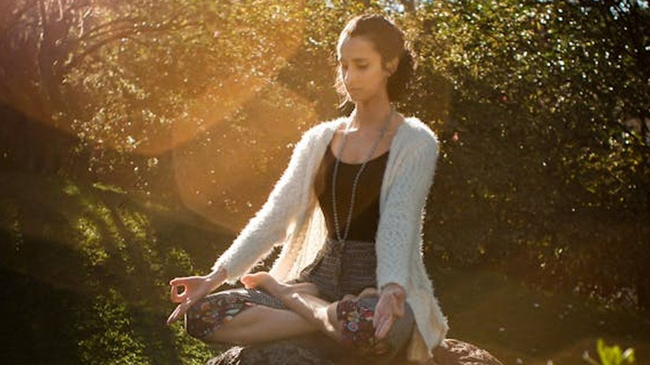 Kegiatan Yoga yang dapat Mengatasi Kelelahan dan Mengembalikan Energi