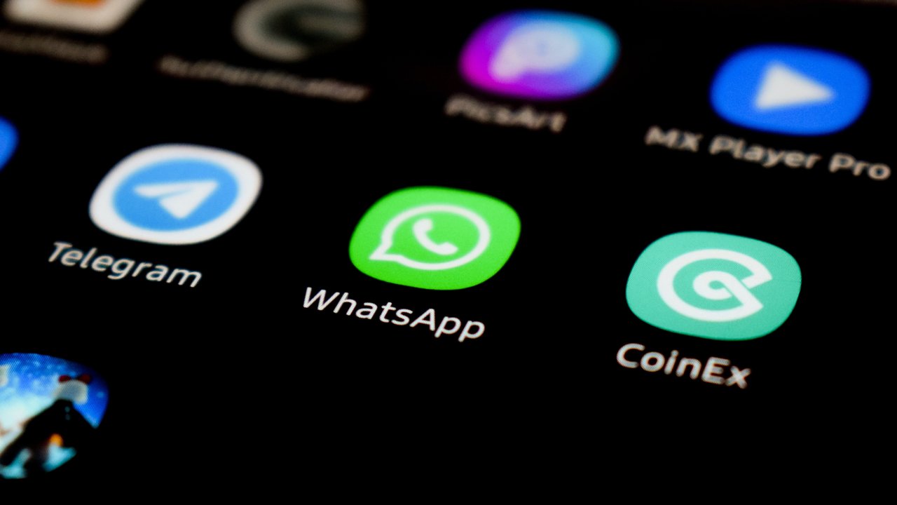 Begini Cara Meta Menghasilkan Uang