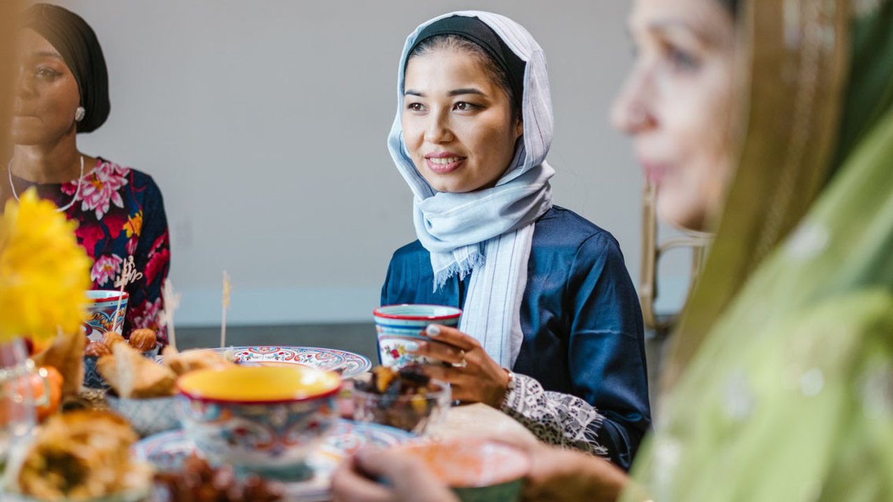 Ilustrasi Muslim, puasa, buka puasa. (Photo by RODNAE Productions from Pexels)