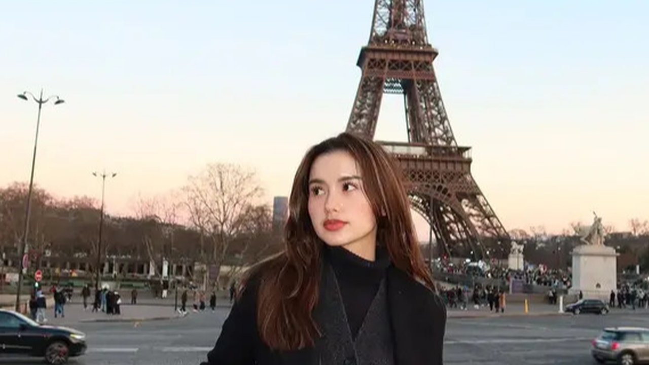 Sarah Menzel Liburan di Paris (Sumber: Instagram/ssarah_menzel)