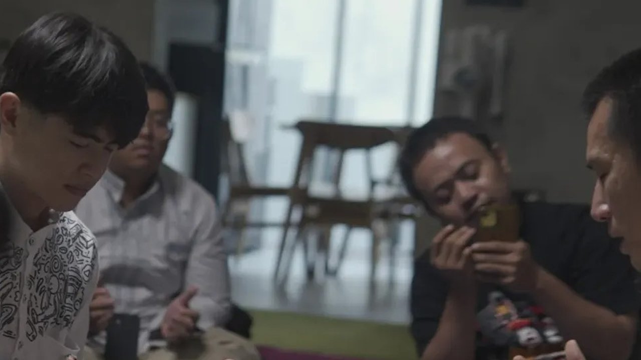 Steven Wongso Resmi Mualaf di Bulan Ramadhan 2025 (Sumber: Innstagram/felix.siauw dan Tiktok/hari_otongg)