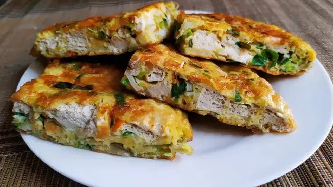 Resep telur dadar lengkap dan tebal (Sumber: Pinterest/Topwisata.info)