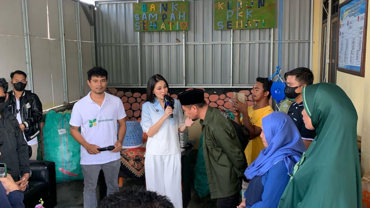 Terobosan Gubernur Malut Sherly Tjo, 'Sulap' Sampah jadi Sumber Ekonomi