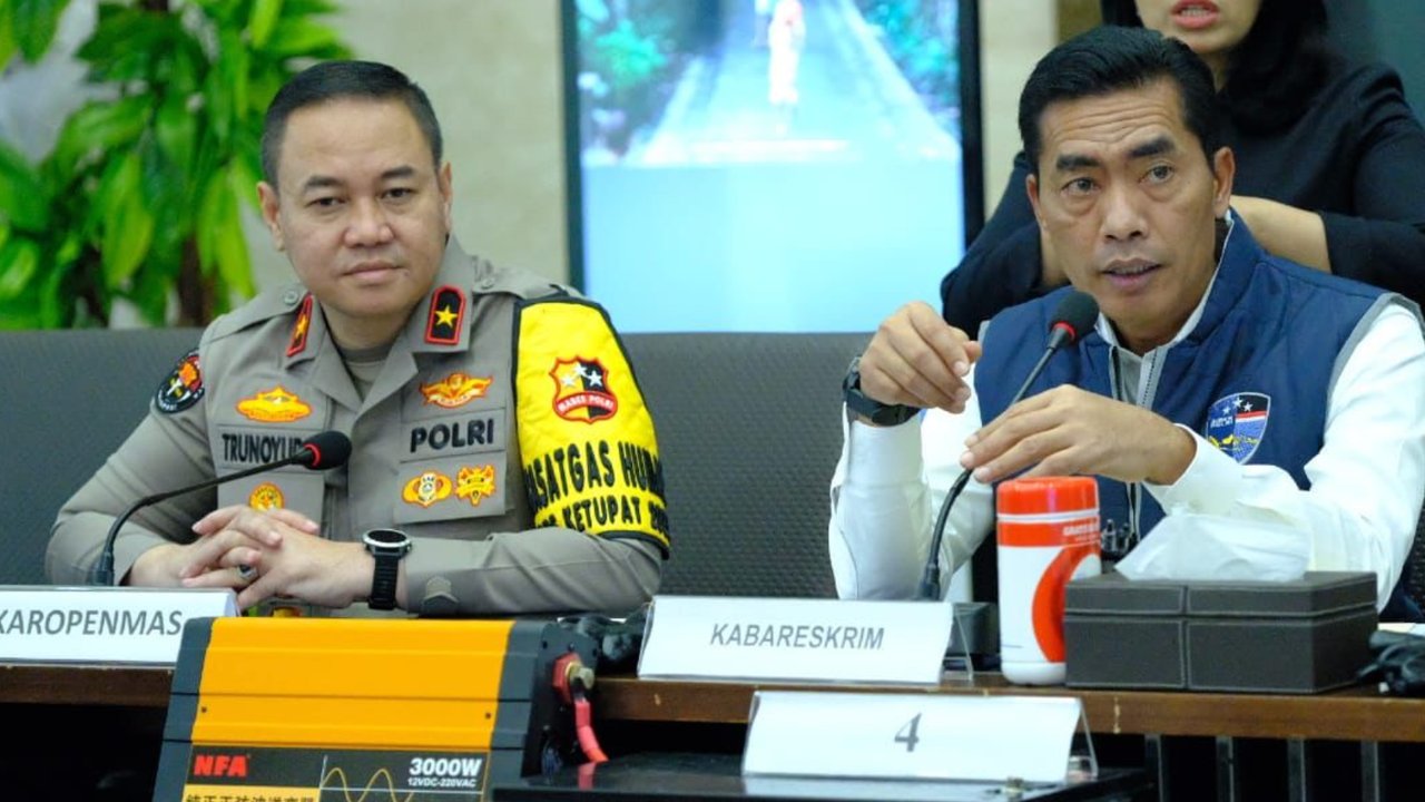 Polri Ungkap Sindikat Penipuan Online Berkedok Fake BTS dan SMS Blast, Dua WNA Cina Ditangkap di SCBD