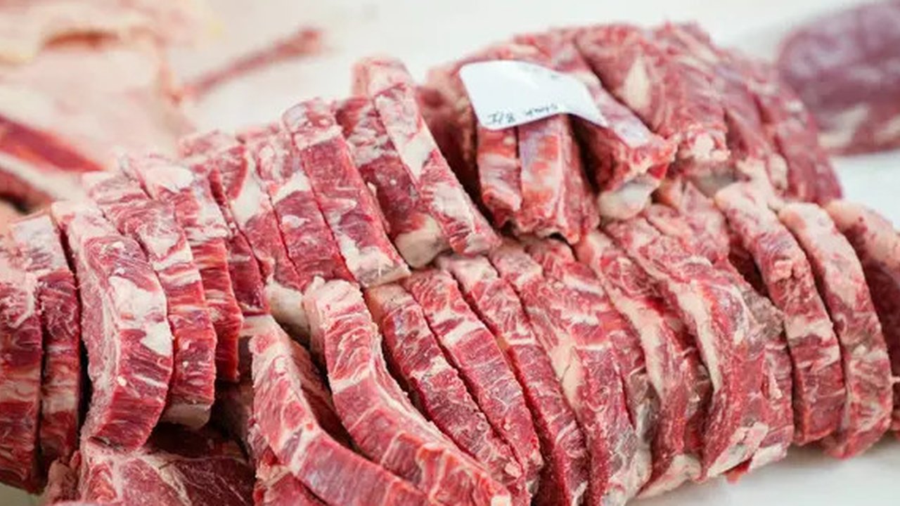 Ilustrasi Daging Kambing Credit: pexels.com/Mark