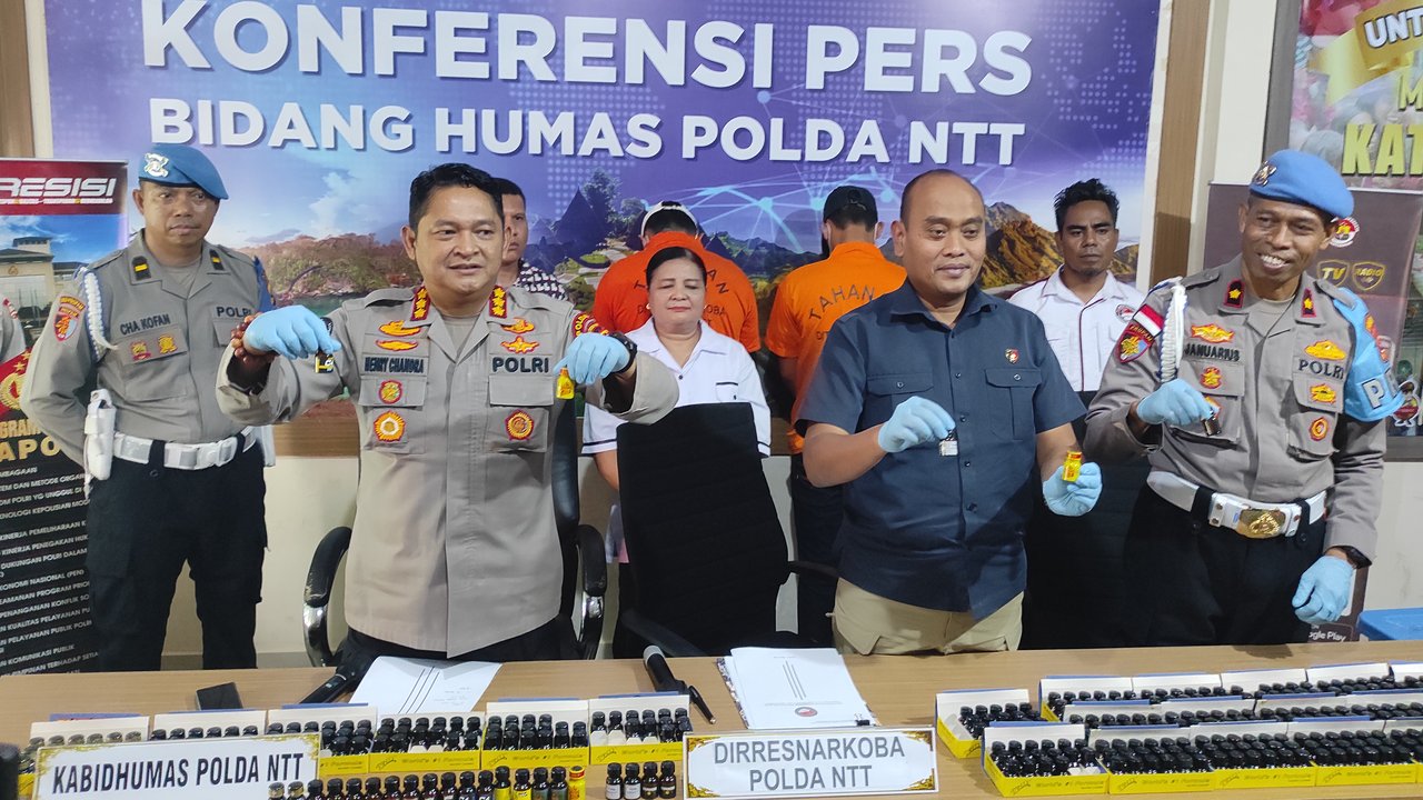 Polisi Bongkar Peredaran Obat Perangsang LGBT di Kupang, 2 Orang Diringkus