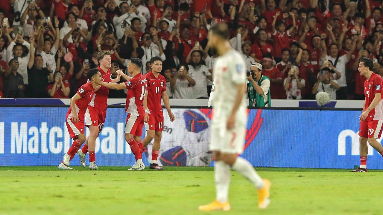Gol cantik Ole Romeny bawa TImnas Indonesia bungkam Bahrain.