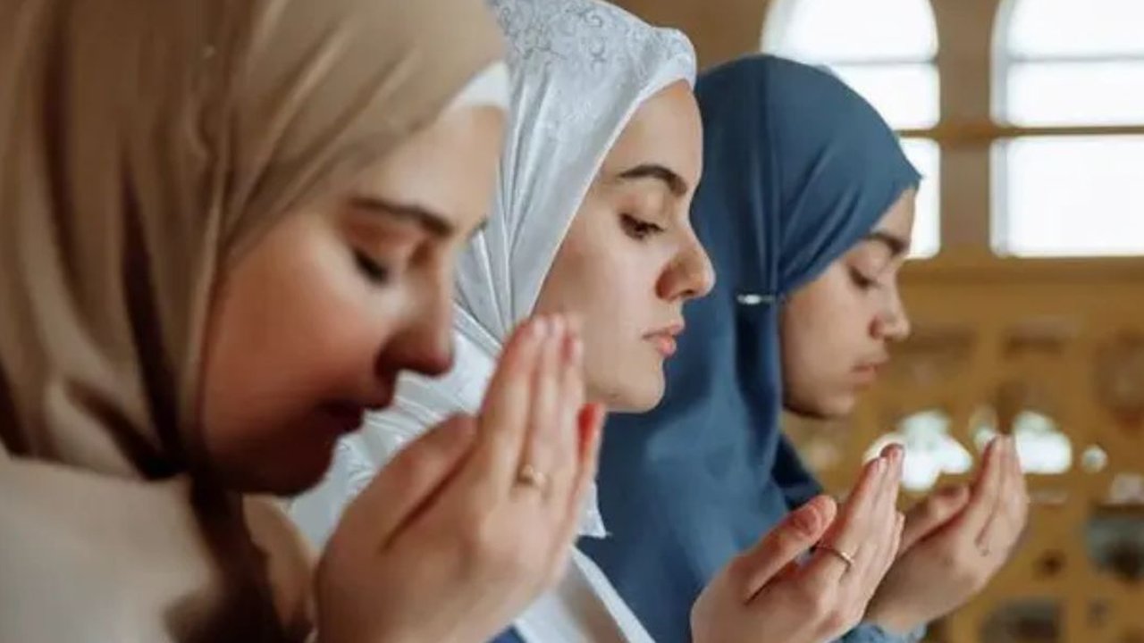 arti doa sholat dhuha Ilustrasi dibuat AI