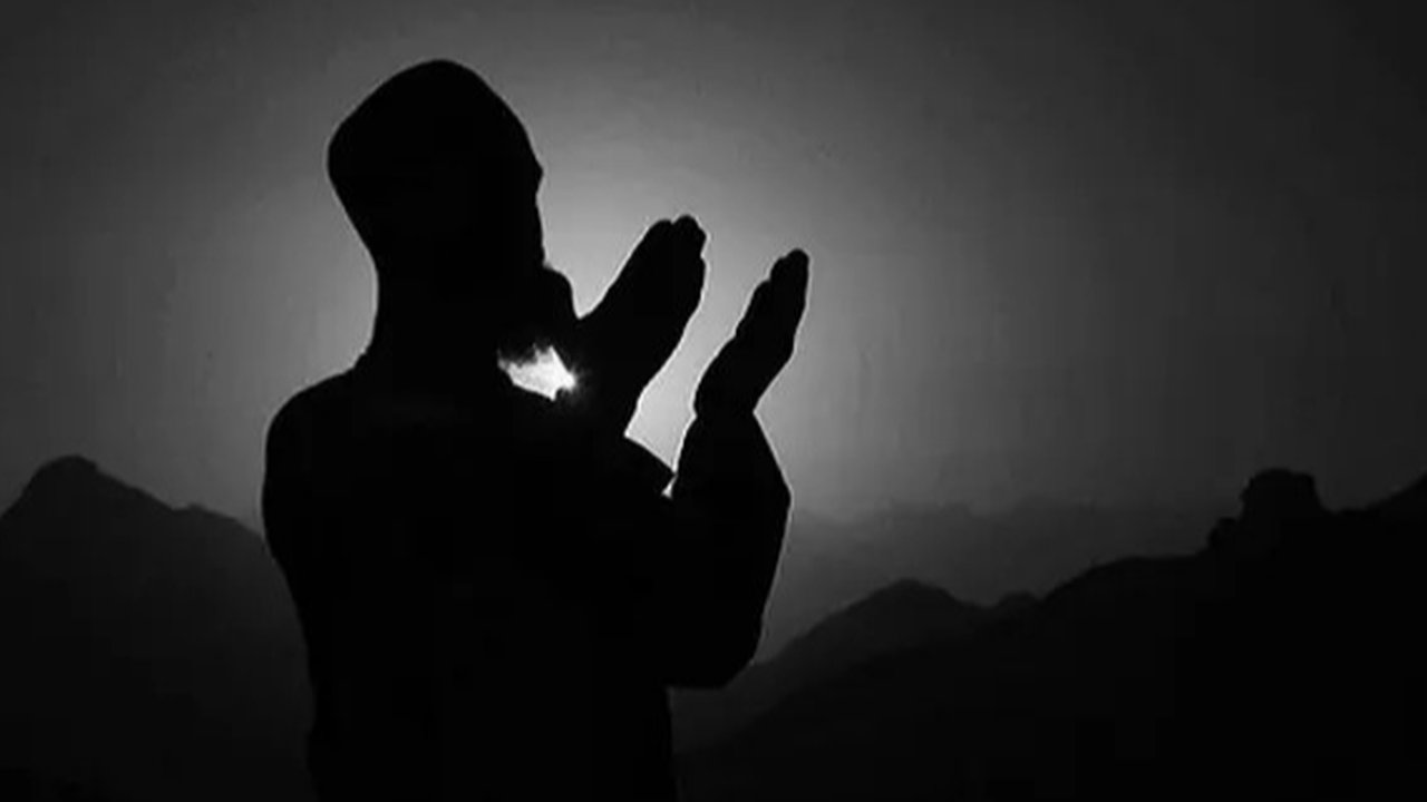 Adapun rangkaian qiyamul lail tersebut adalah pembacaan Alquran, tausiah, salat tasbih 4 rakaat, salat tahajud 8 rakaat, salat witir 3 rakaat, serta doa dan muhasabah. (merdeka.com/Nanda F. I