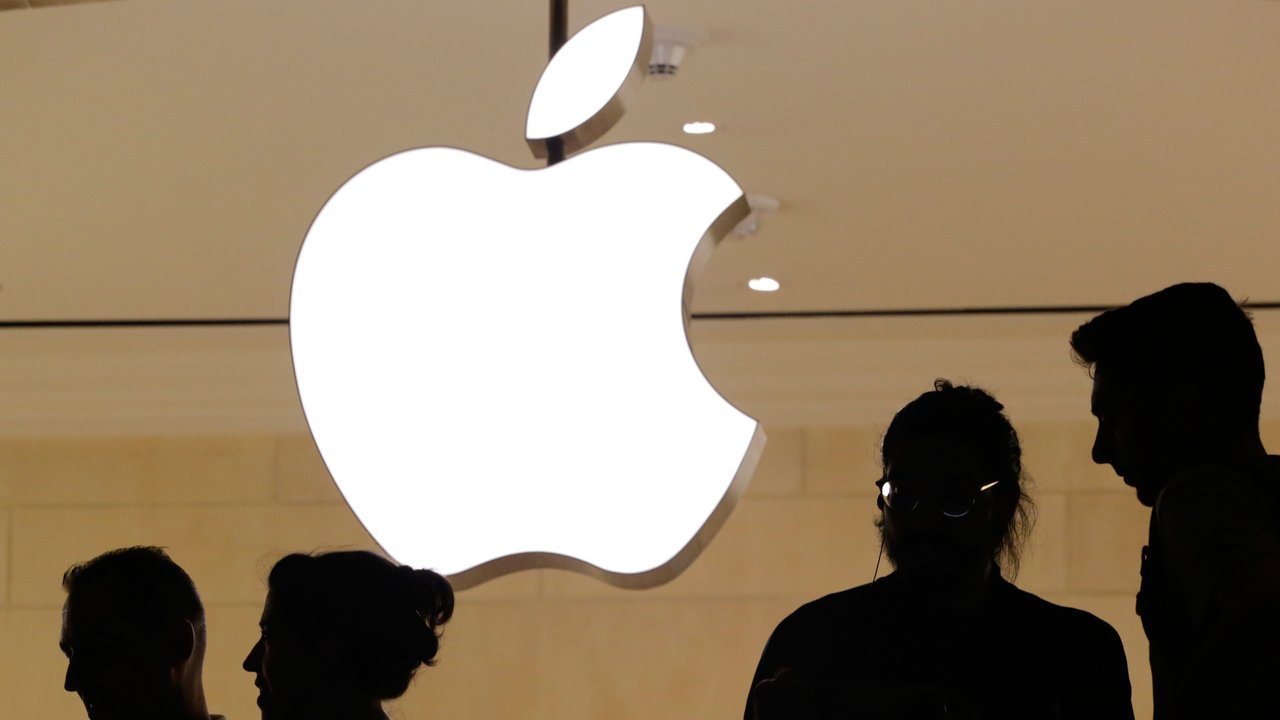 Ilustrasi Apple (AP Photo/Mark Lennihan)